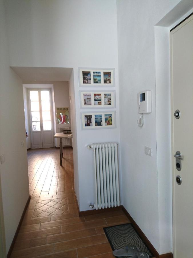 Villa Maghetti - Modernized Flat In Historic Palazzo In The Center Of Luino Zewnętrze zdjęcie