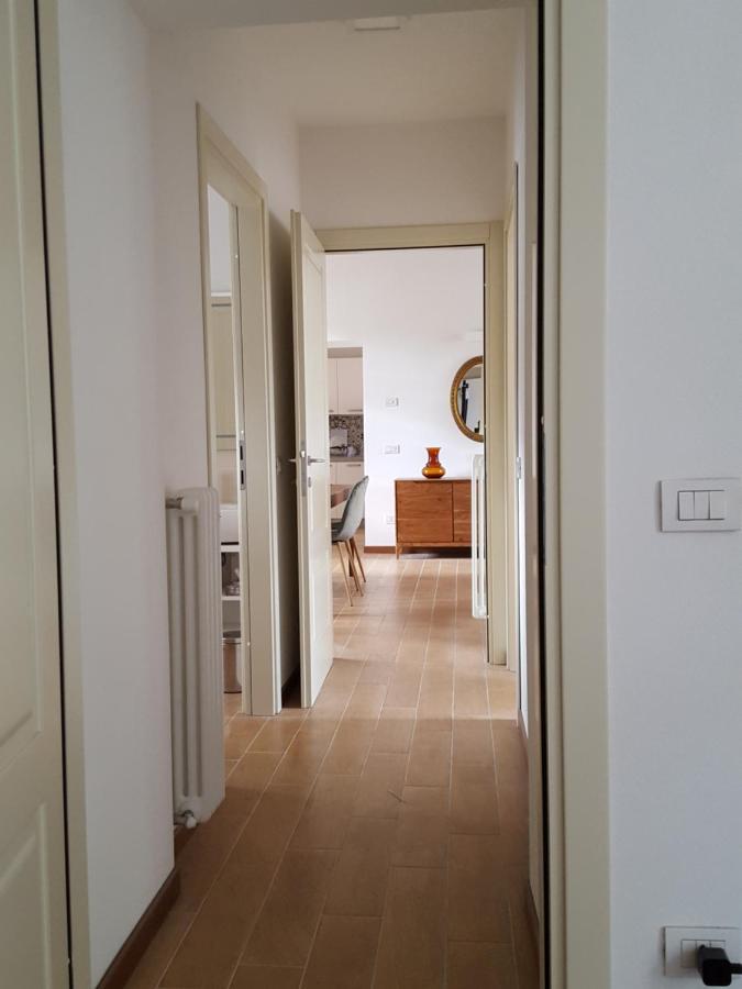Villa Maghetti - Modernized Flat In Historic Palazzo In The Center Of Luino Zewnętrze zdjęcie